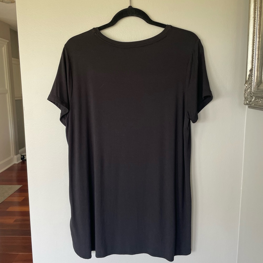 Black Short Sleeve Shirt - Picture 2 of 5